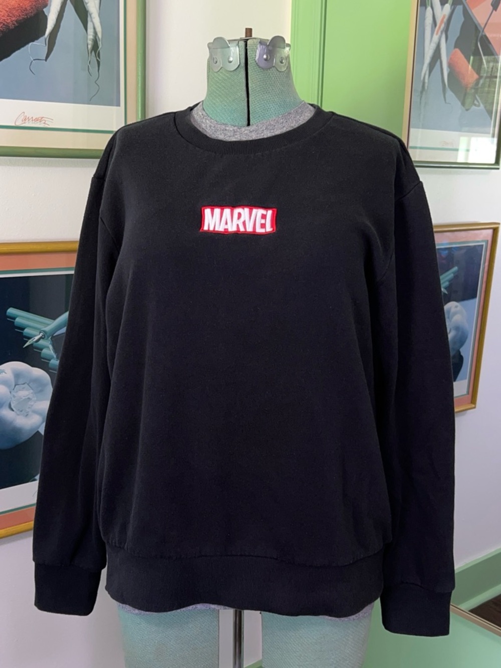 Black Oversized Marvel Crewneck Sweatshirt Logo Minimalist Streetwear Unisex